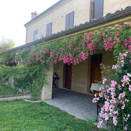פאנו Guest House Vagamondo מראה חיצוני תמונה